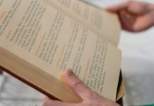 Dylemat wagonika – co mówi o nas słynny eksperyment myślowy z etyki? Dylemat wagonika – co mówi o nas słynny eksperyment myślowy z etyki?